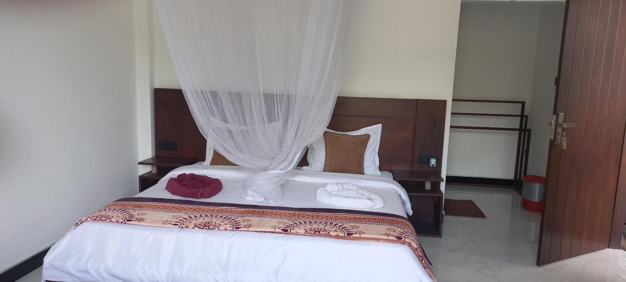 Ella Odyssey Inn 外观 照片